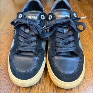 Zadig & Voltaire women’s Black Leather and Suede Sneakers with Gum Sole silver